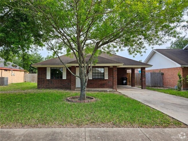 Building Photo - 221 Austin St Rental