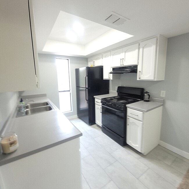 Photo - 3131 W Cochise Dr Townhome