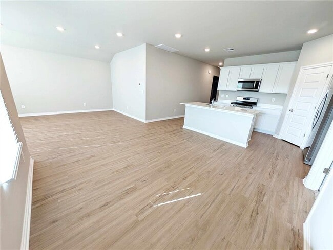 Photo - 2824 Firefly Dr