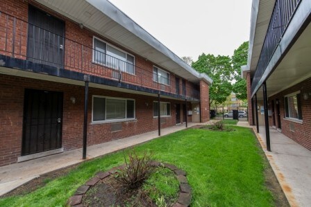 Photo - 8312 S Ingleside Ave