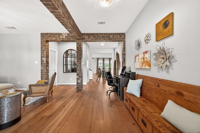 Photo - 26102 Lazy Waters Dr