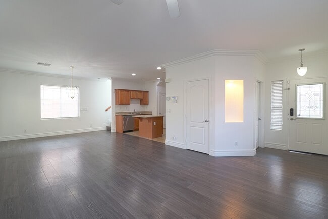 Photo - 8526 Nature Scene Dr