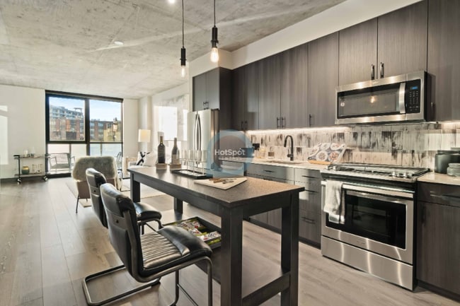 Photo - 190 N Ada St