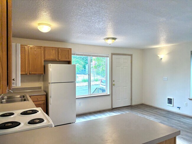 Photo - 6935-6937-6937 N Maryland Ave