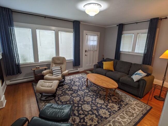 Photo - Fully furnished 1 bed 1 bath in Port Angeles