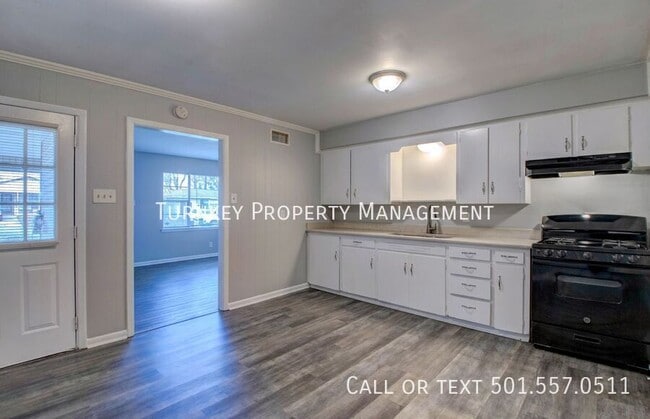 Photo - 5205 Wycliffe Dr