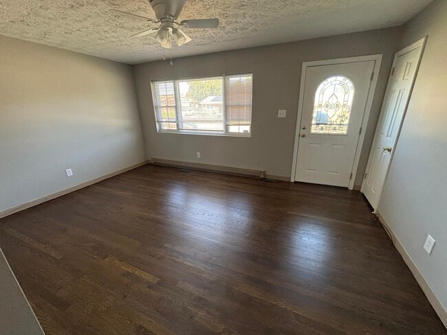 Photo - 1840 Costigan Dr