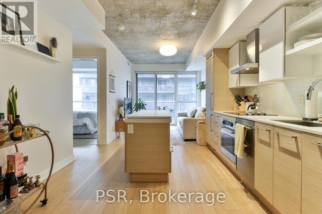 Photo - 1030 King St W Unit 1134