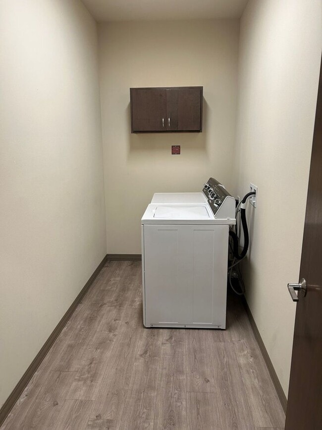 Photo - Madison Apartments