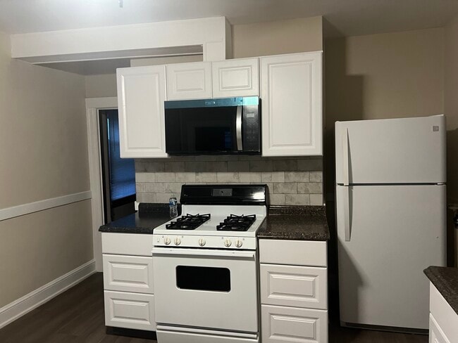 Photo - 33 Clinton St Unidad 2 floor apartment