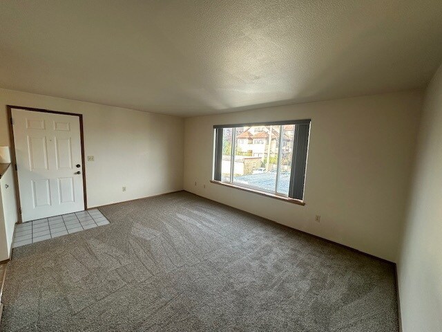 2320 Wetmore Ave Unit 3