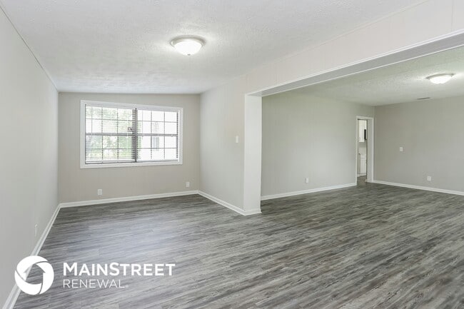 Photo - 6245 Green Pine Ln