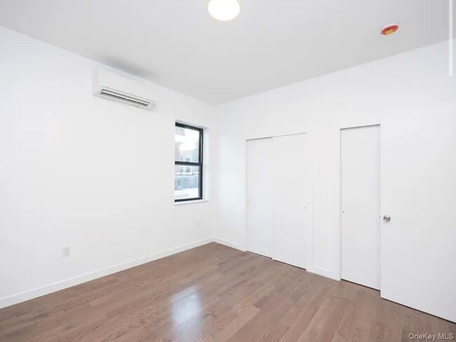 Photo - 2506 Hughes Ave