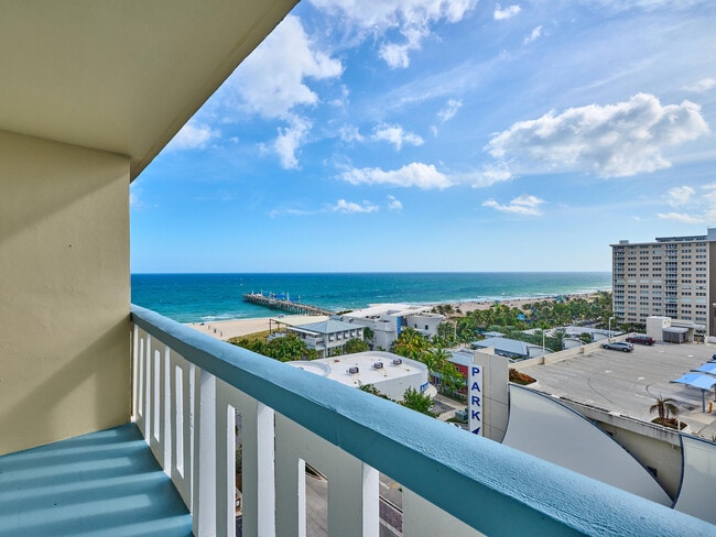 Building Photo - 305 N Pompano Beach Blvd Unit 1204