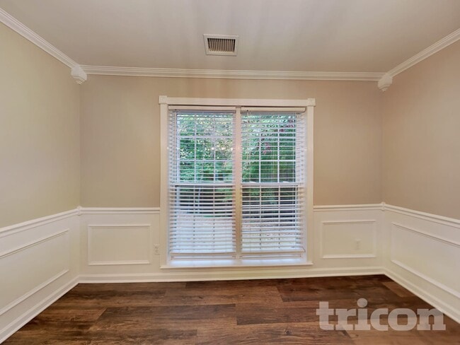 Photo - 1549 Rumstone Ln