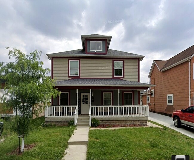 Building Photo - 611 N Keystone Ave