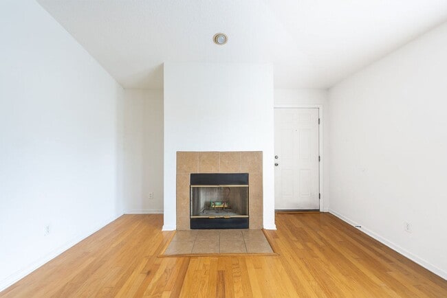 Photo - Jax Beach Condo Close to Everything