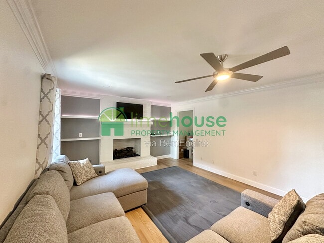 Photo - 948 Forest Lakes Cir