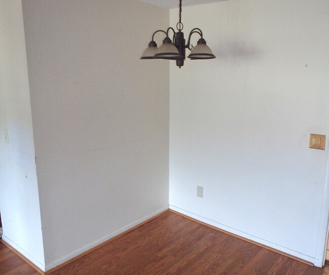 Photo - 249 High Path Rd