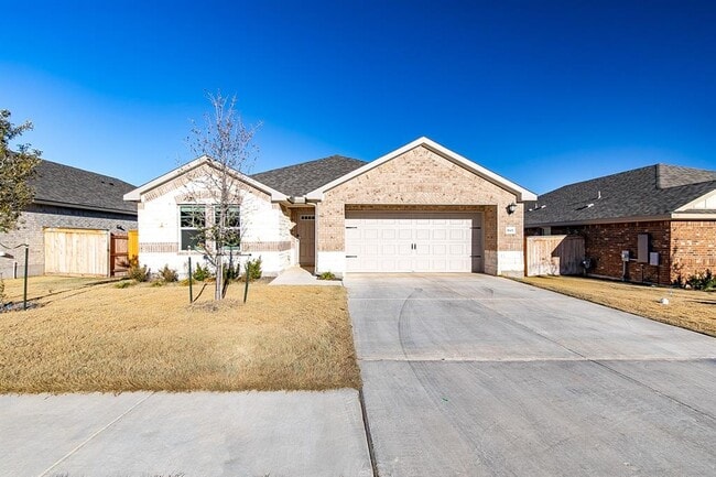 Building Photo - 1601 Longhorn Ranch Dr