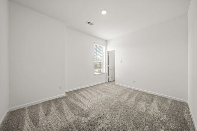 Photo - 2427 Madera Landing Ln