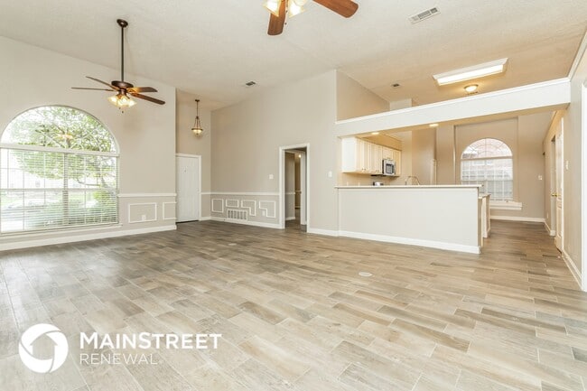 Photo - 633 Fern Dr