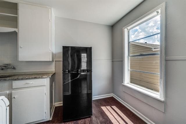 Photo - 2725 Toronto St