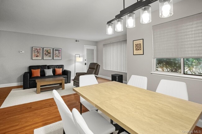 Photo - 50 Bayberry Dr