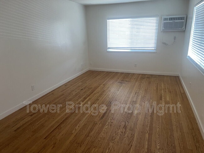 Photo - 2210 26th St Unit Apt 1