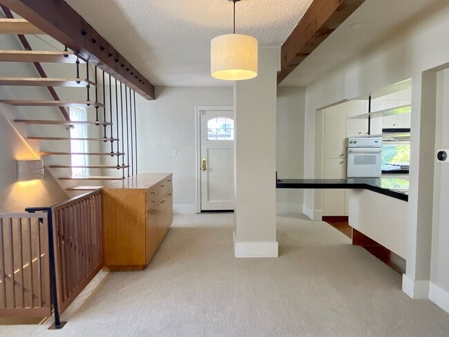 Photo - Phinney Ridge/Greenwood Home