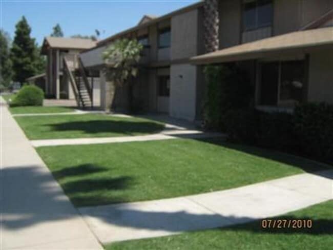 Building Photo - 900 Valhalla Dr Unit 900 #B Rental