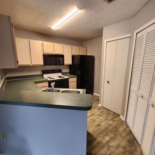 Photo - No Roommates Needed!