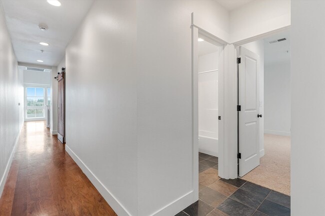 Photo - SECR - 470 Second Street (Residential) Unit 474