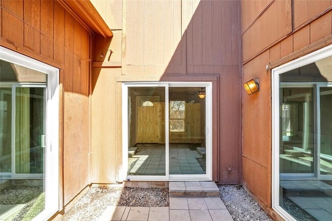 Photo - 9724 Summerwood Cir