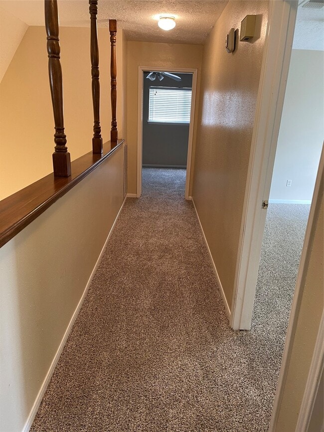 Photo - 2914 Arrowhead Dr