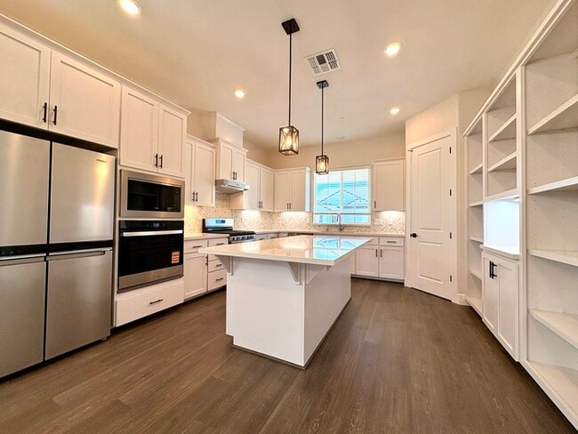 Photo - Beautiful 3 Bedroom NEW JMC home for rent in West Roseville!