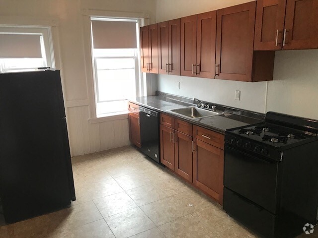 Building Photo - 7 Mount Hood Rd Unit 6 Rental