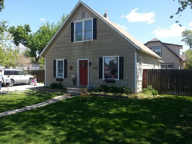 Photo - 1530 S Vermont Ave Casa