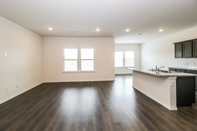 Photo - 3124 Glazner Dr