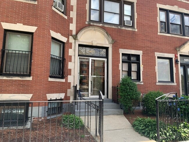 Photo - 907 Beacon St Apartment Unit 3