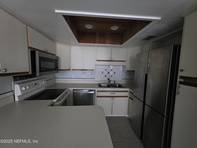 Photo - 1301 W Defender Ct Unit 1301