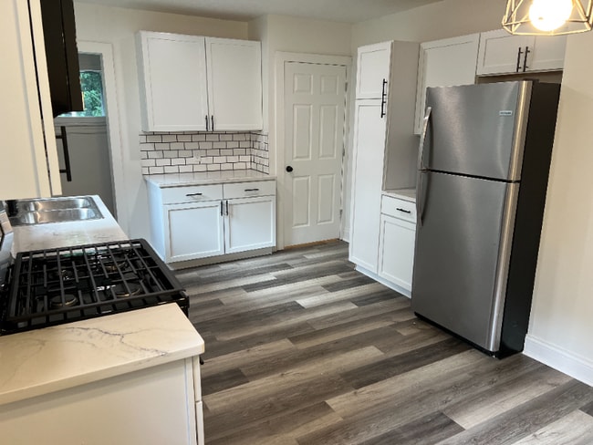 Photo - 673 Harrison Ave