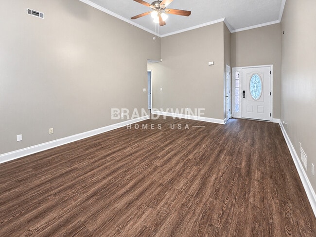 25 Lake Charles Way