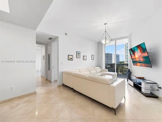 Photo - 15901 Collins Ave Unit 15901 Collins Ave appt 405