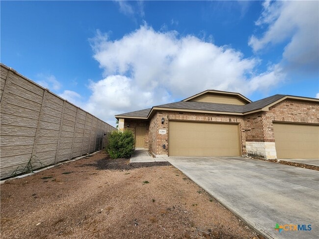 Building Photo - 1201 FM-306 E