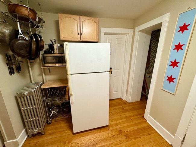 Photo - 2832 W Wellington Ave Unidad 1