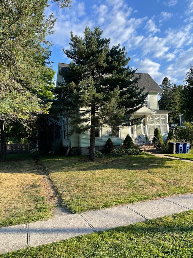Photo - Village of Black River 4 /5 Bedroom Home w...