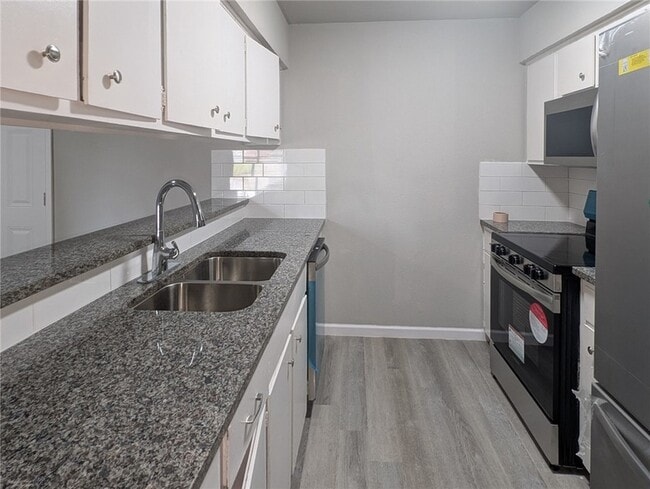 Photo - 3153 Baybrook Dr