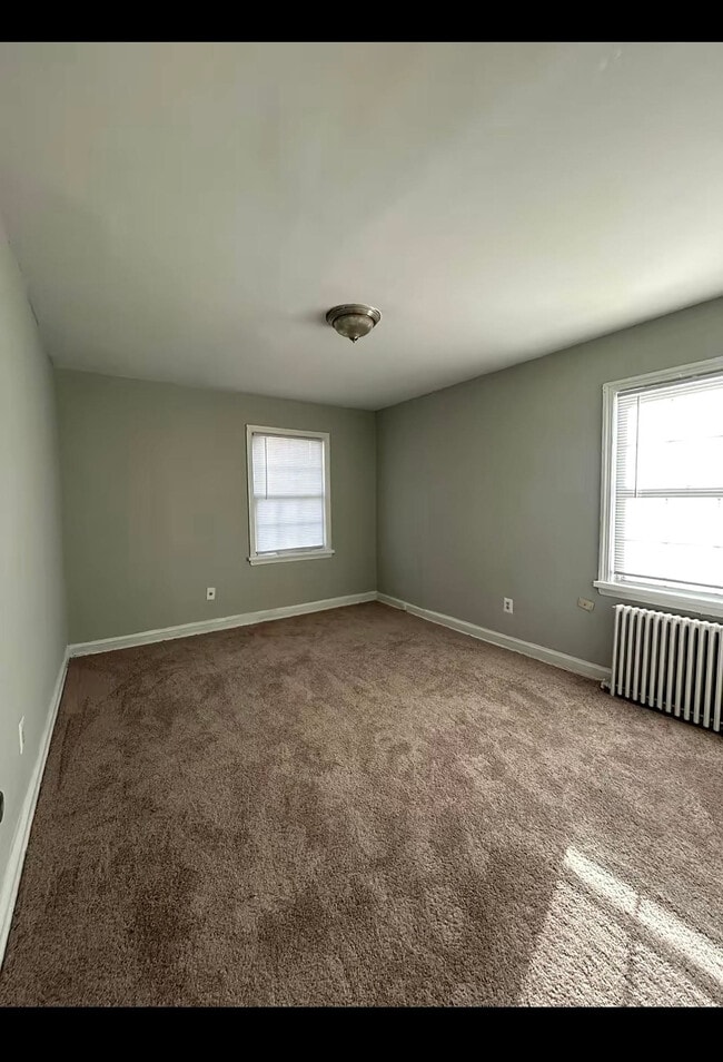 Bedroom - Madison Courts