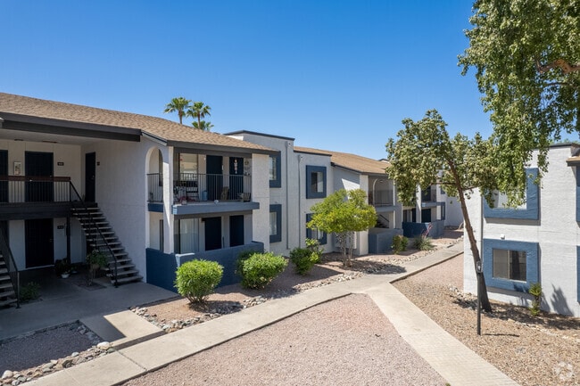 Photo - Peaks at Redington